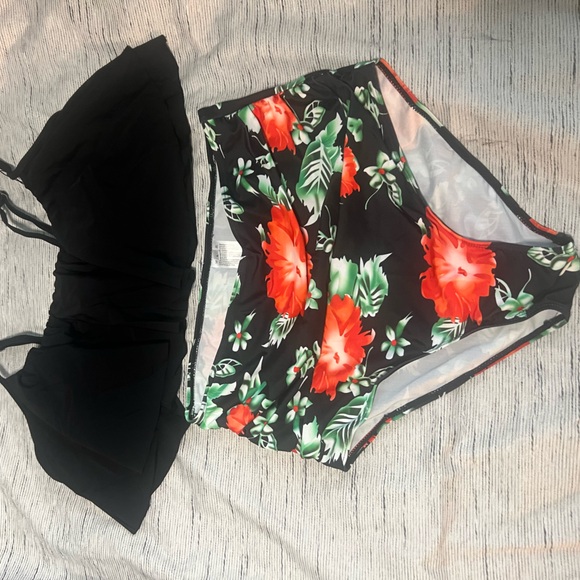 Women's High Waisted Bikini Sets Flounce Bikini Crop Top. Floral bottom - Picture 4 of 6